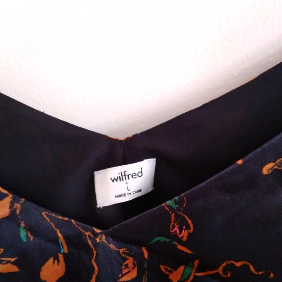 Wilfred Cold Shoulder Silk Blouse - Picture 6 of 6